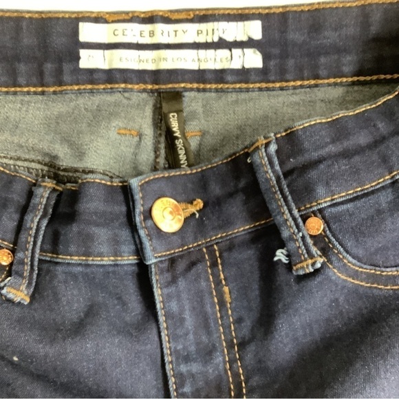 Celebrity Pink Size 5/27 Curvy Skinny Jeans. Preowned - Picture 5 of 7